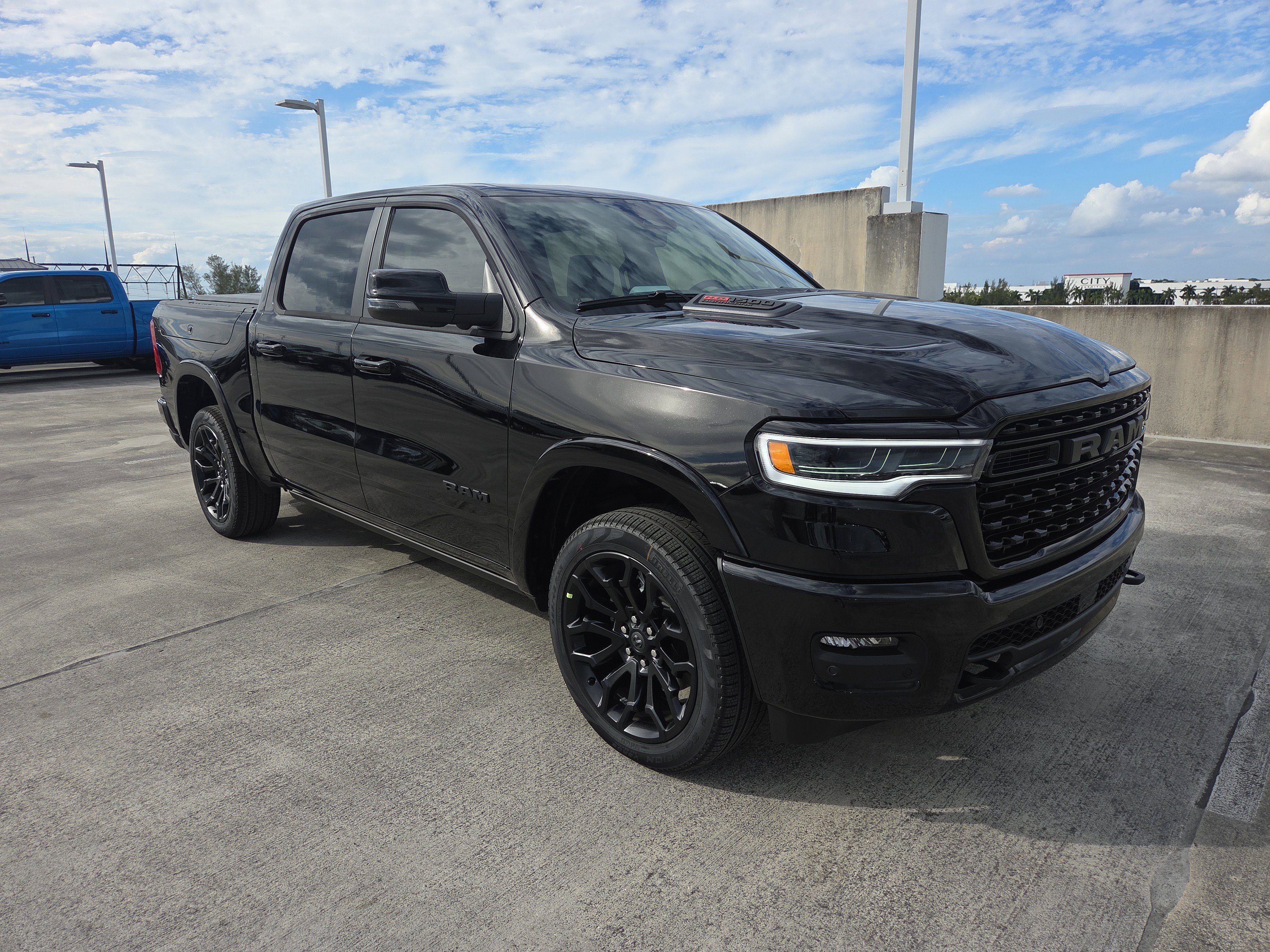 2026 RAM Ram 1500 Pickup Limited's photo