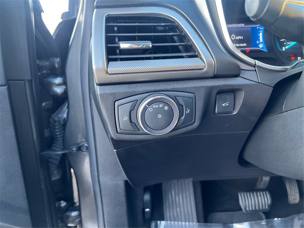 2017 Ford Fusion Hybrid S photo 15