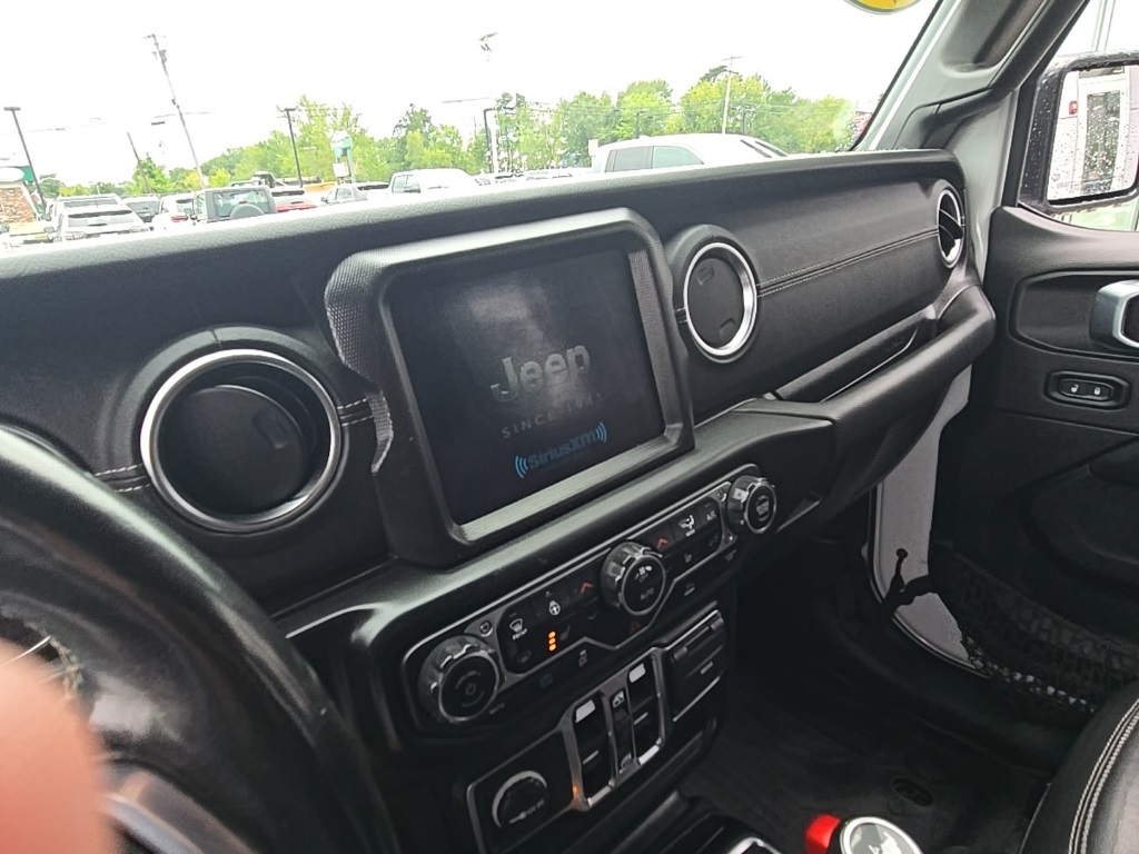 2023 Jeep Wrangler Sahara 4xe photo 26