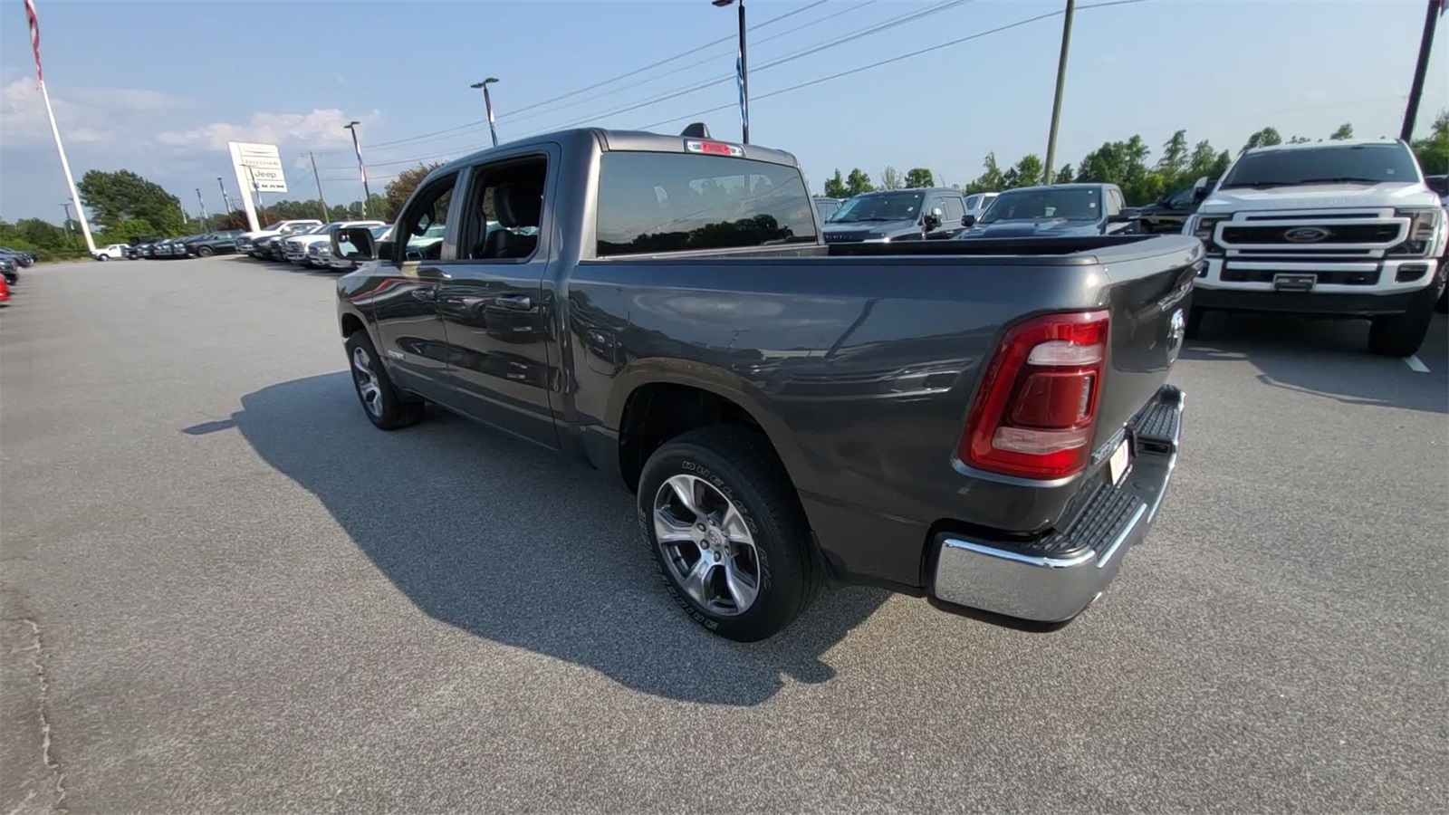 2024 Ram 1500 Laramie photo 3