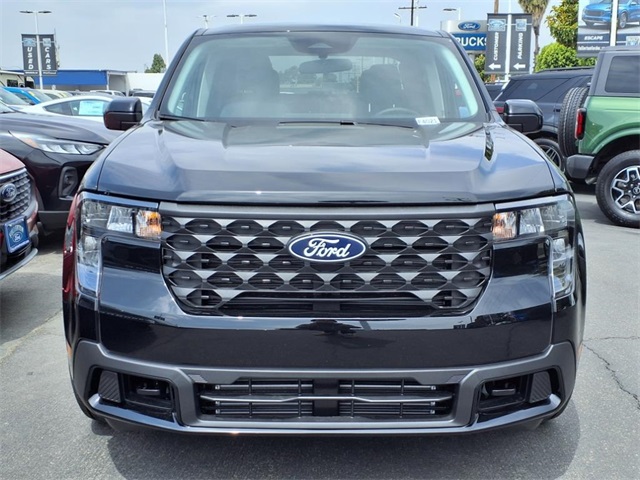 2025 Ford Maverick XLT photo 2