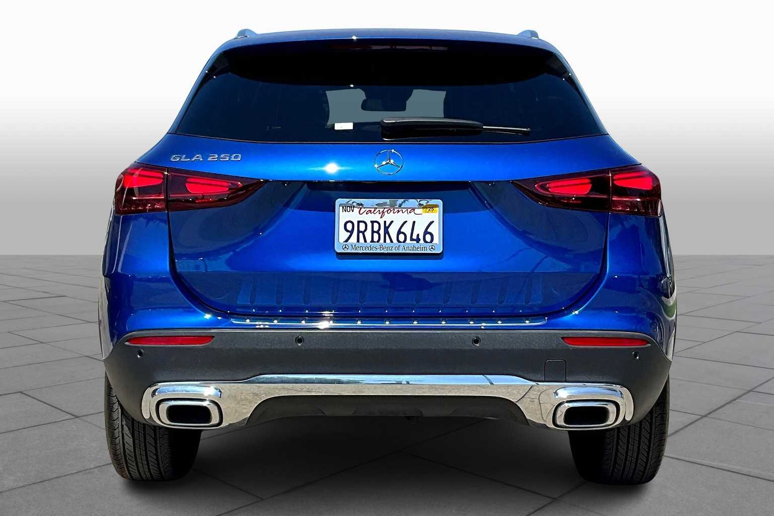 2025 Mercedes Benz GLA 250 photo 4