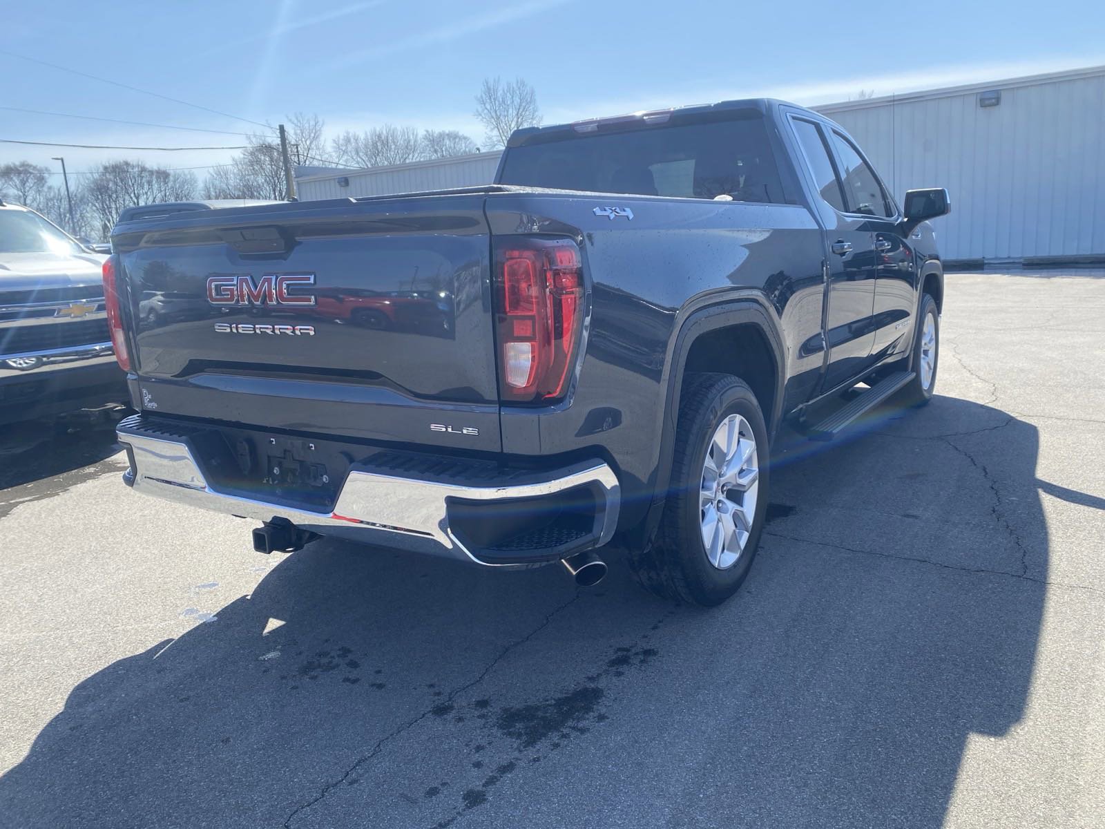PreOwned 2020 GMC Sierra 1500 SLE Double Cab in Caro 4142B Pat