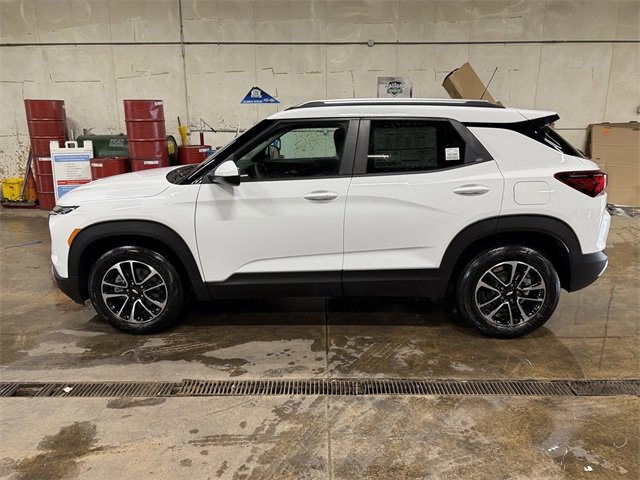 2026 Chevrolet Trailblazer LT photo 8