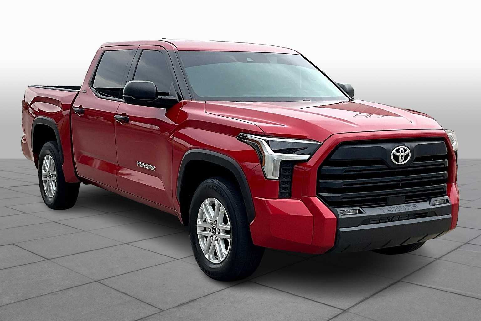 2022 Toyota Tundra SR5 photo 2