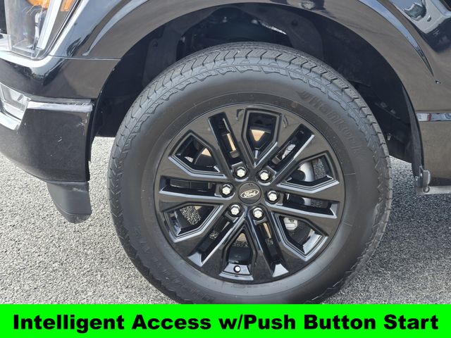 2022 Ford F-150 XLT photo 11