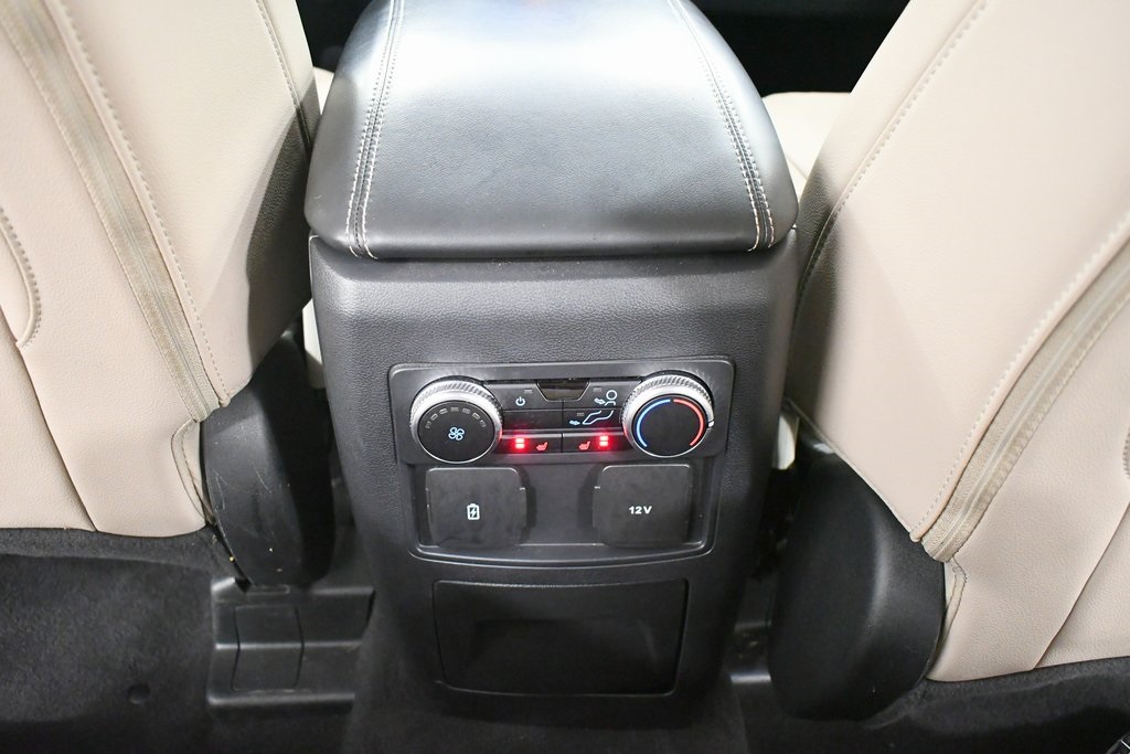 2023 Ford Explorer Limited photo 15