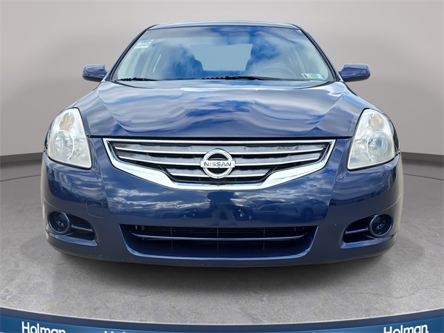 2011 Nissan Altima 2.5 S photo 2