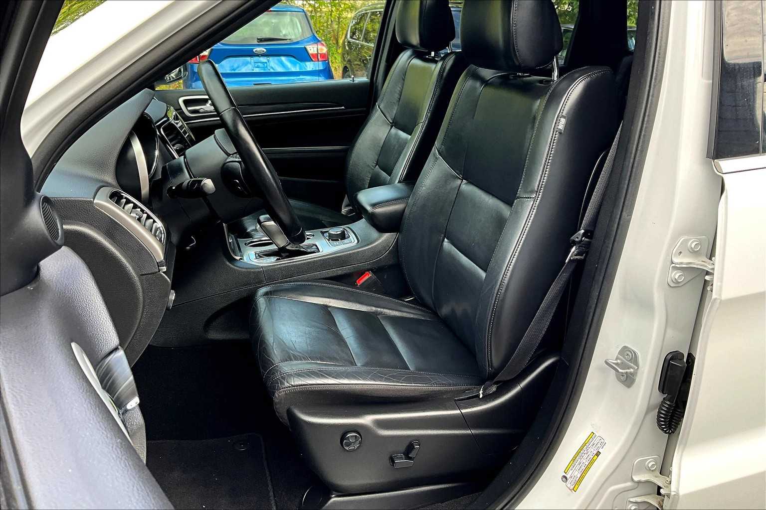 2020 Jeep Grand Cherokee Limited photo 7