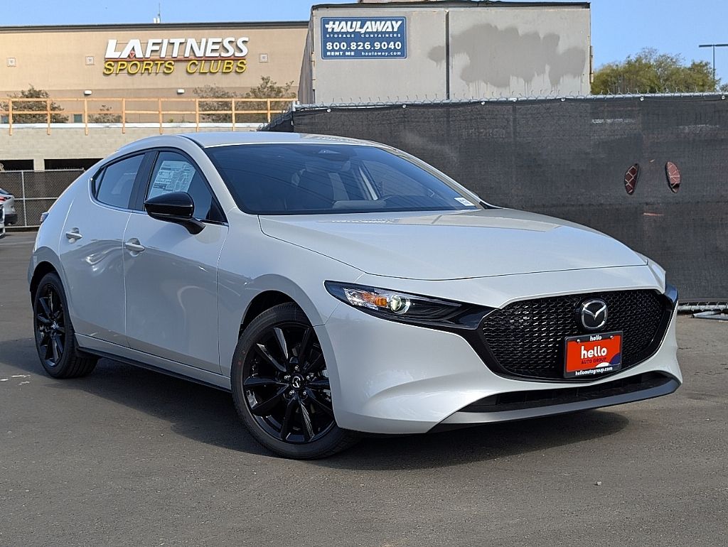 2026 Mazda Mazda3 2.5 Select Sport photo 2