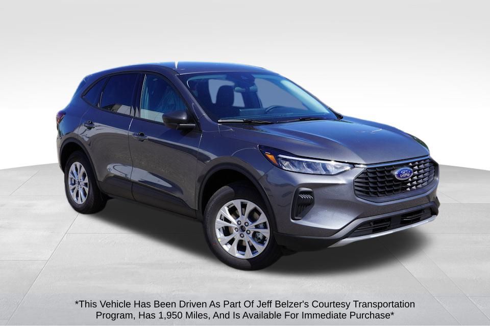 2025 Ford Escape Active's photo