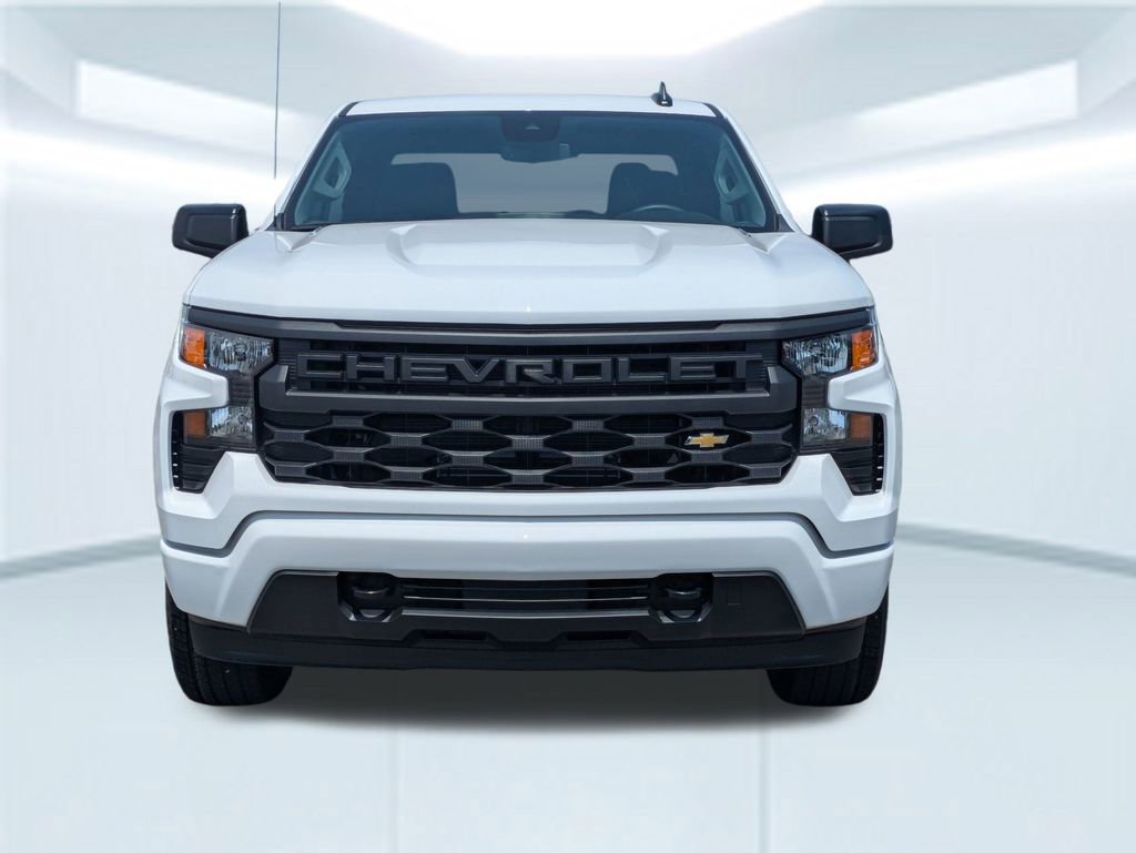 2025 Chevrolet Silverado 1500 Custom photo 8