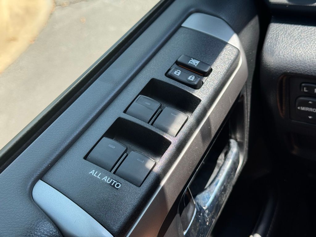 2024 Toyota 4Runner SR5 photo 20