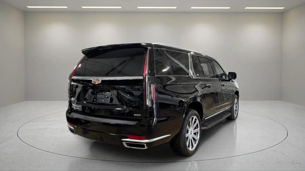 2023 Cadillac Escalade ESV Premium Luxury Platinum photo 4