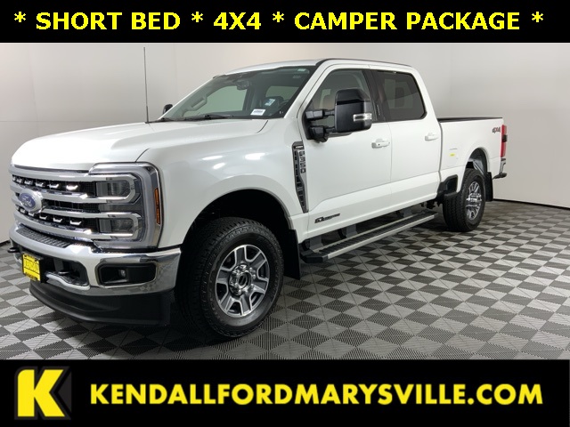 Used 2024 White Ford Lariat image 1
