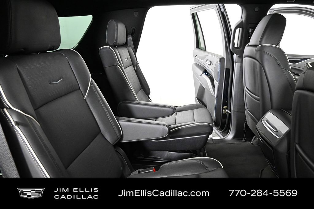 2024 Cadillac Escalade Sport photo 16