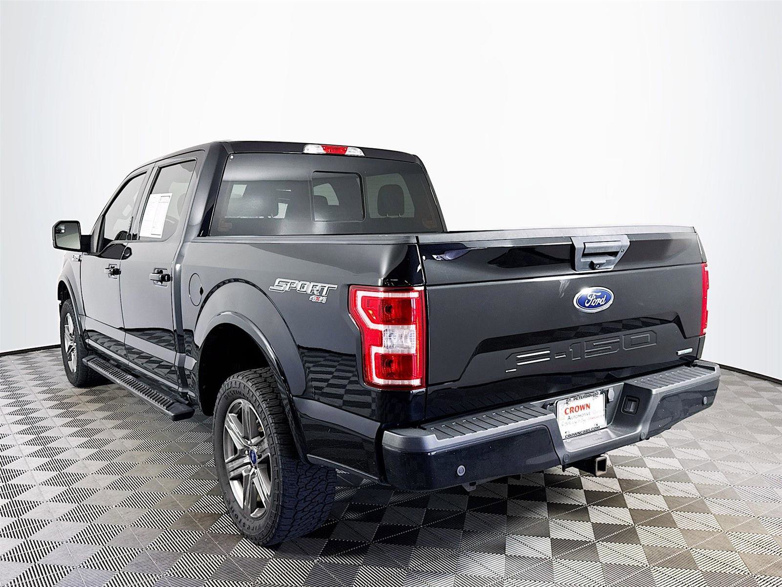 2020 Ford F-150 XLT photo 4