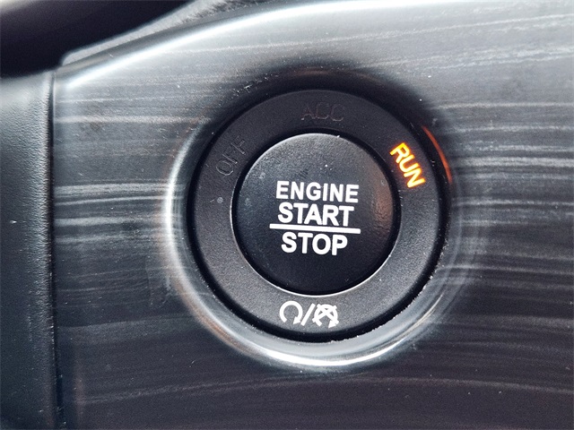 2019 Jeep Grand Cherokee Altitude photo 18