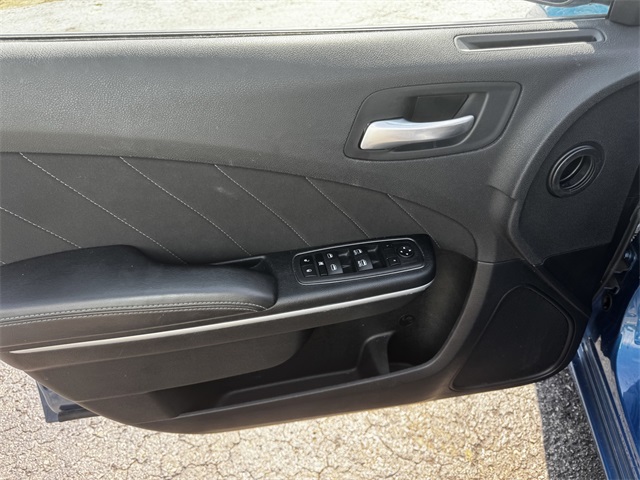 2023 Dodge Charger SXT photo 20