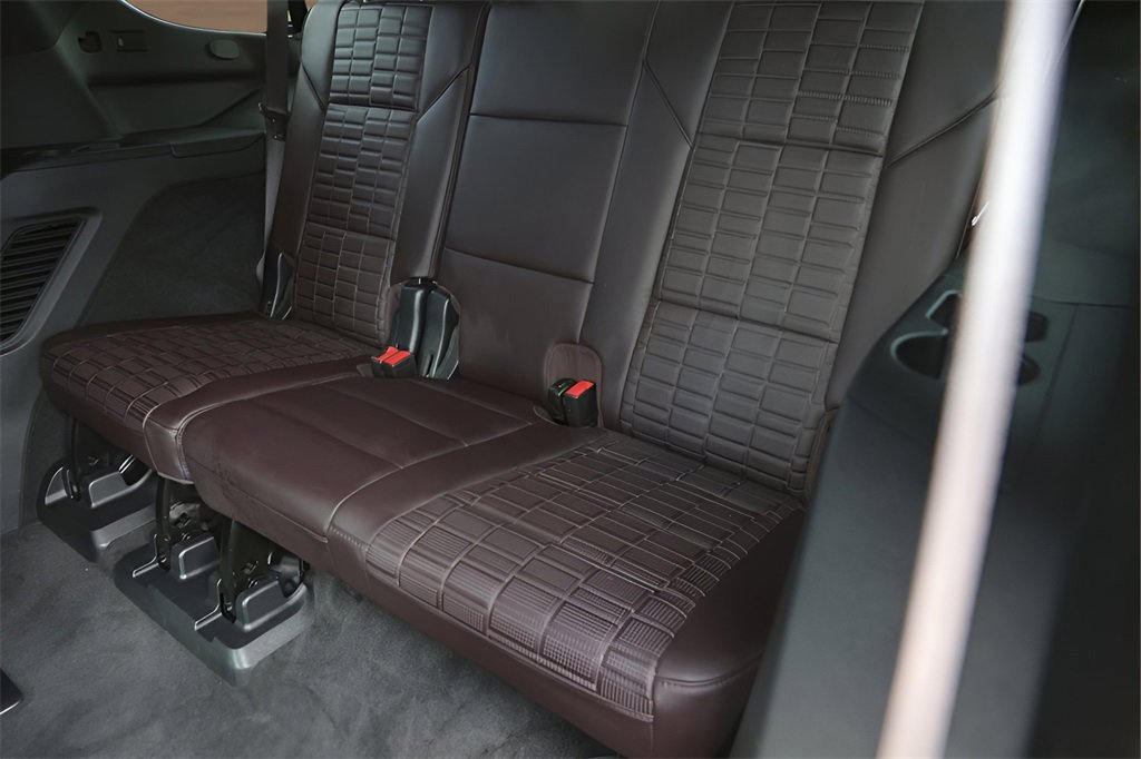 2022 Cadillac Escalade Premium Luxury Platinum photo 25
