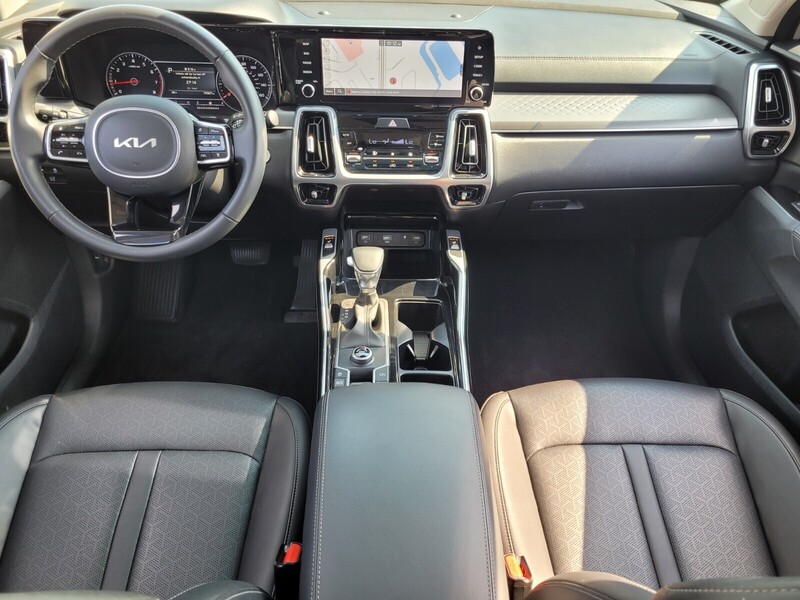 2022 Kia Sorento SX photo 8