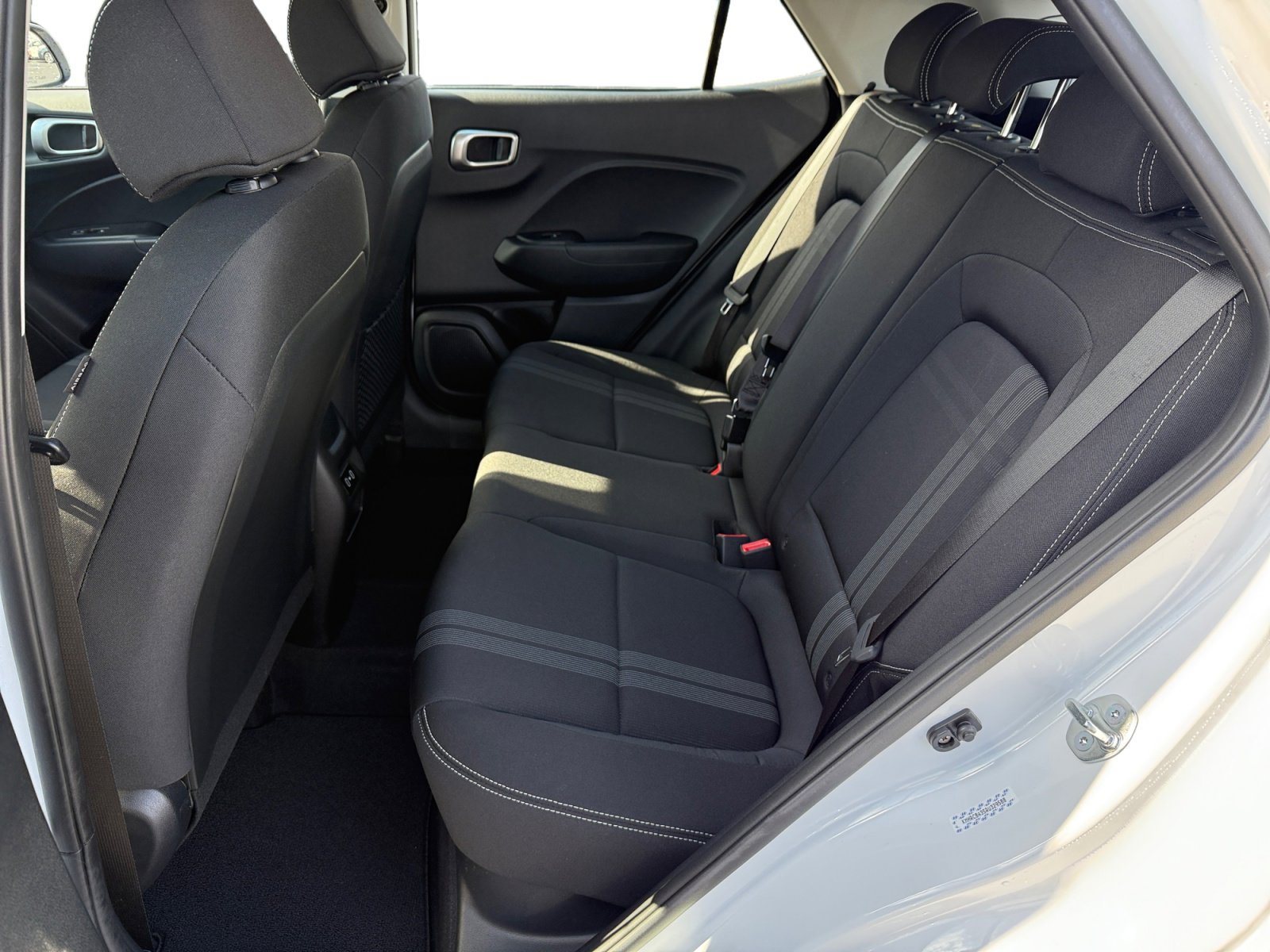 2024 Hyundai Venue SEL photo 15