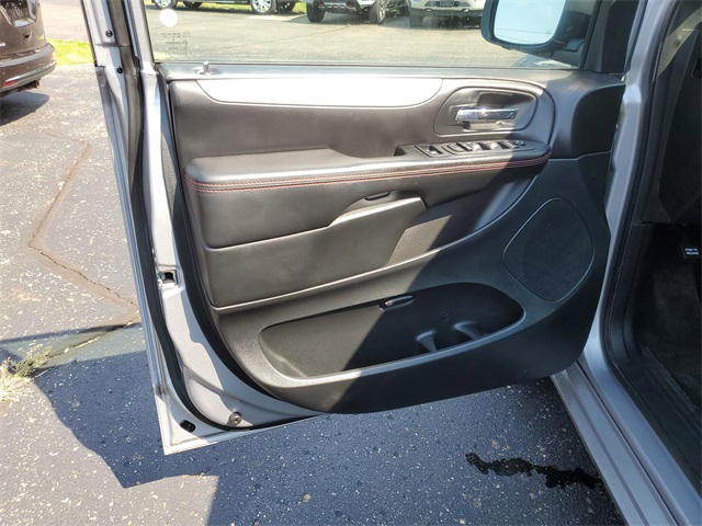 2018 Dodge Grand Caravan GT photo 7