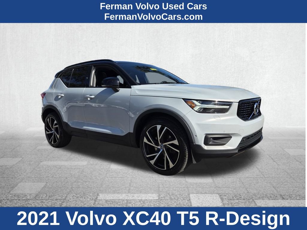 2021 Volvo XC40 R-Design