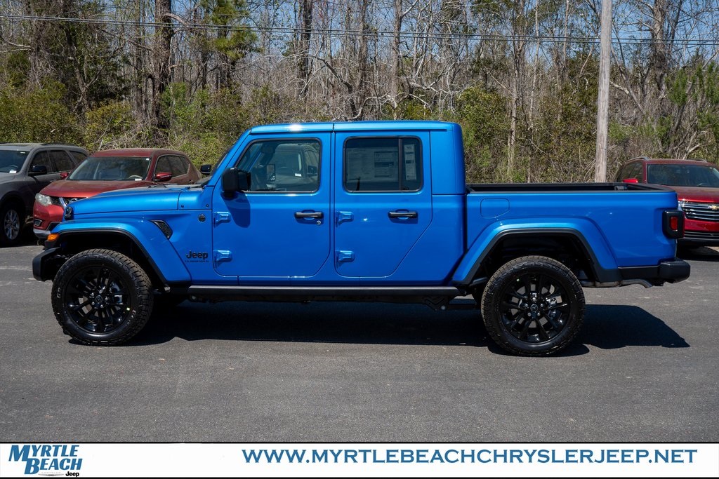 2025 Jeep Gladiator Sport photo 3