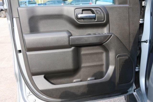 Used 2024 Gray Chevrolet Custom image 11