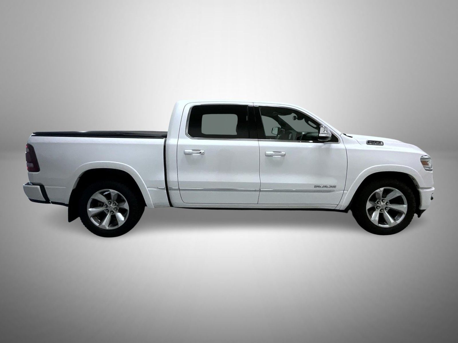 2019 Ram 1500 Limited photo 4