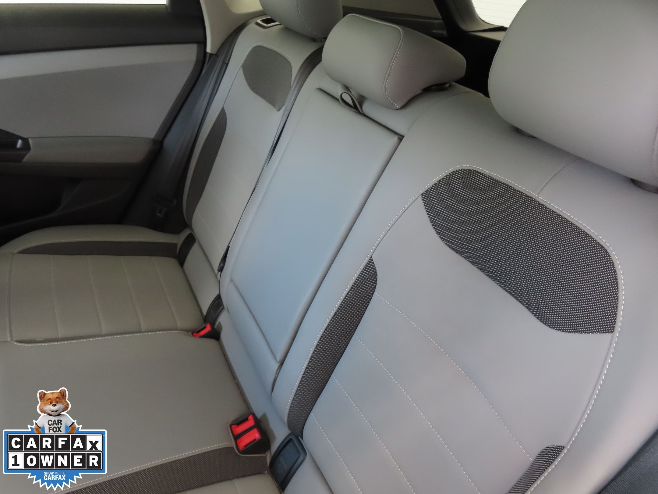 2022 Volkswagen Taos SE photo 19