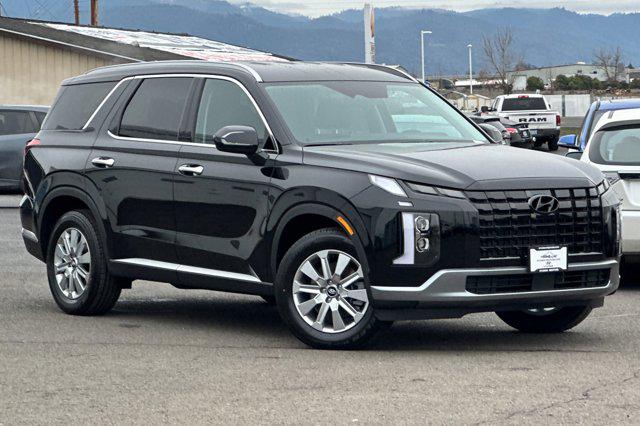 2025 Hyundai Palisade SEL photo 2