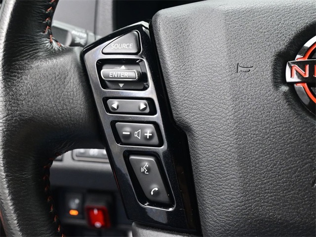 2024 Nissan Frontier PRO-X photo 2