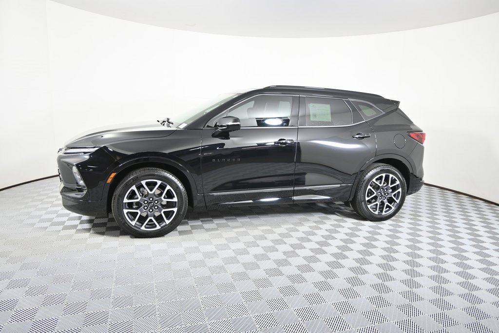 Used 2024 Chevrolet Blazer RS with VIN 3GNKBKRS3RS148868 for sale in Forest Lake, Minnesota