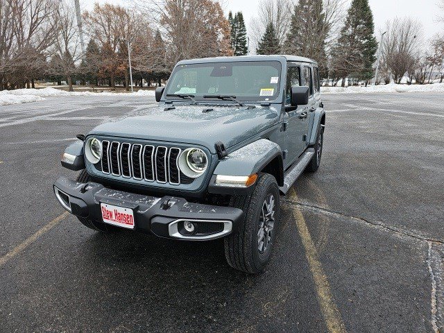 2026 Jeep Wrangler 4-Door Sahara's photo