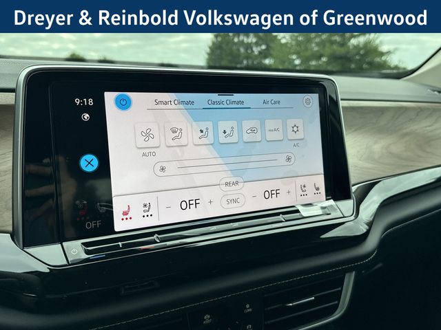 2026 Volkswagen Atlas SE Technology photo 32