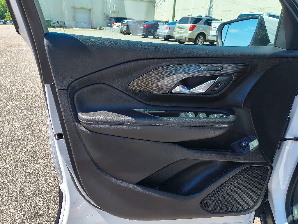 2023 Gmc Terrain SLT photo 13