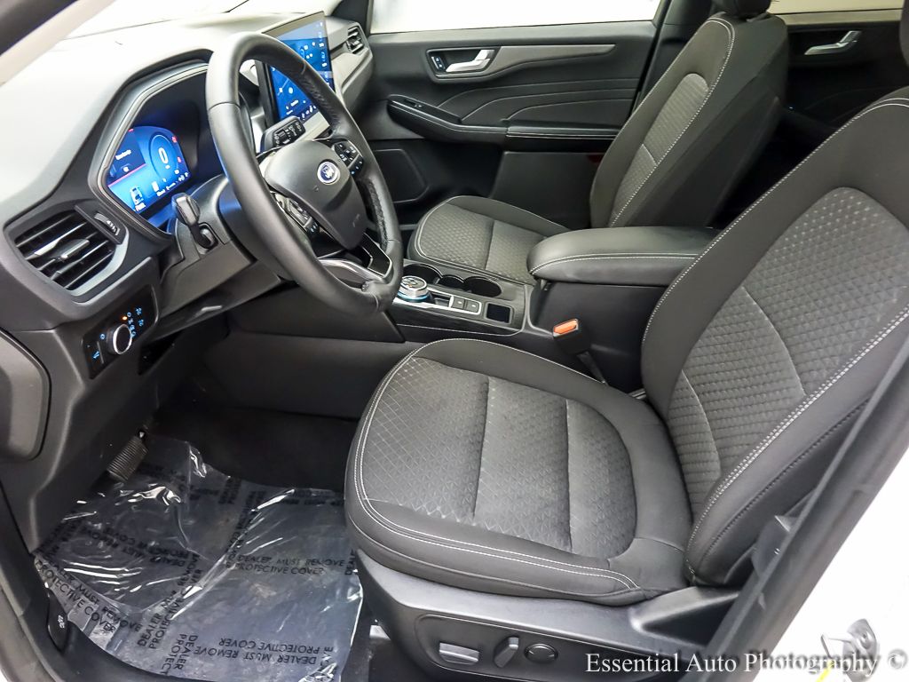 2023 FORD ESCAPE - Image 10