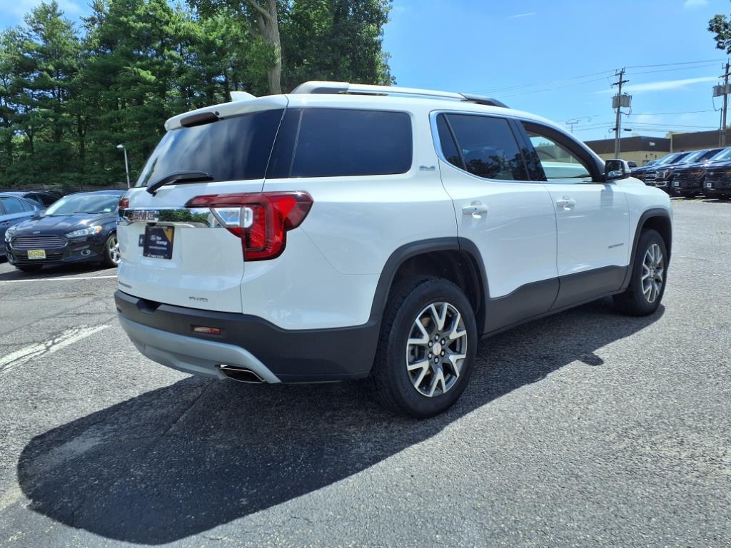 2023 Gmc Acadia SLE photo 3