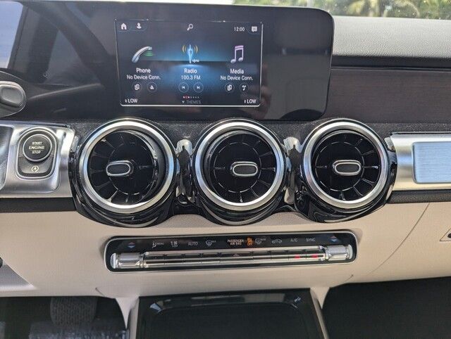 2020 Mercedes Benz GLB 250 4MATIC photo 17