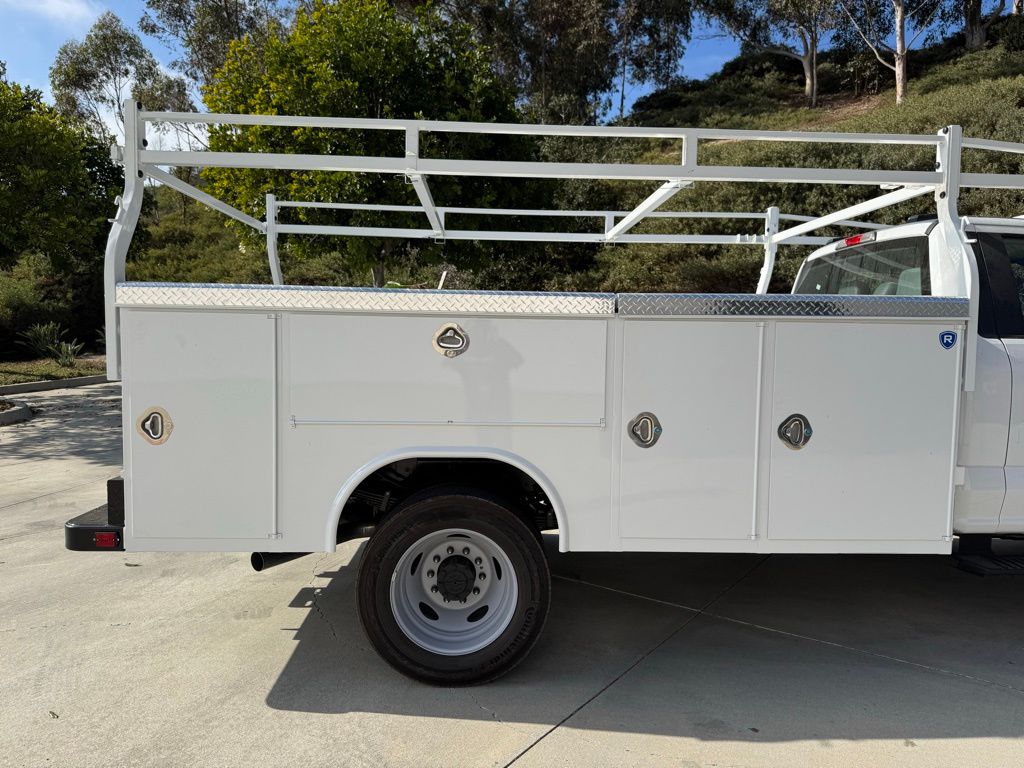 2024 Ford F-550 Chassis XL