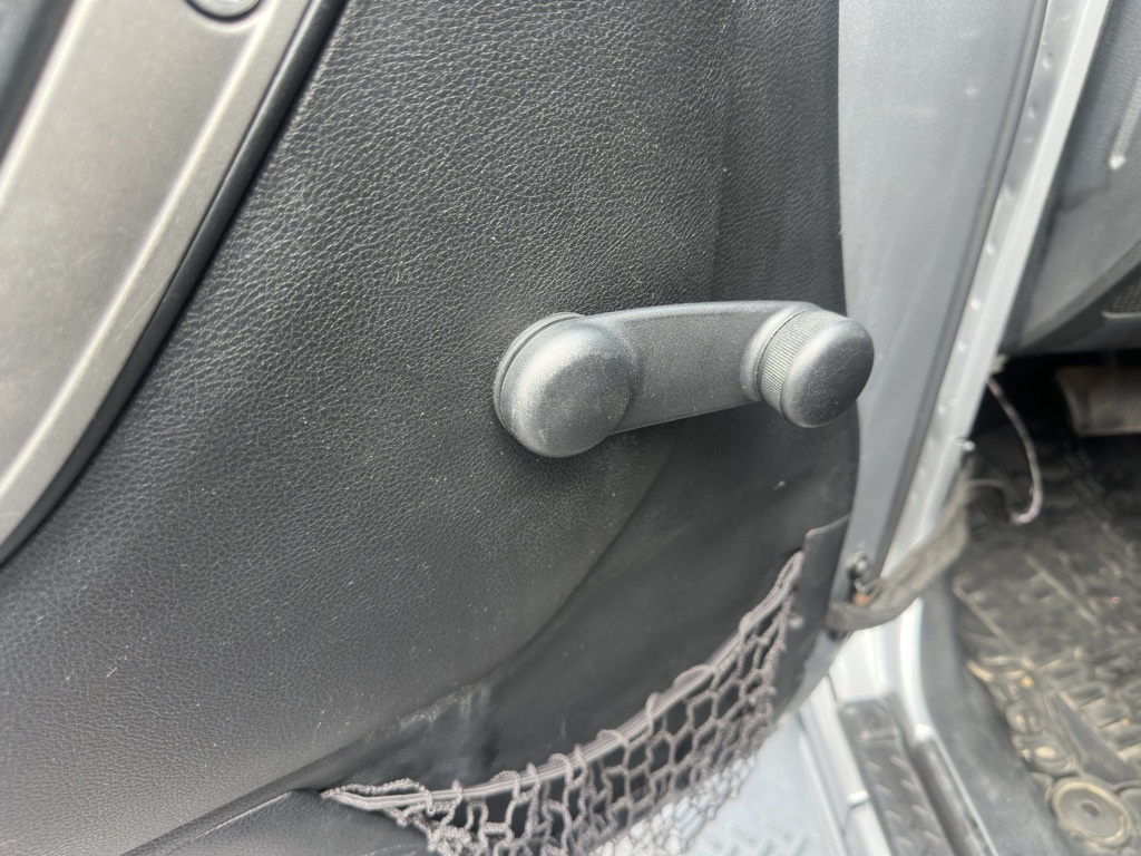 2016 Jeep Wrangler Sport photo 4