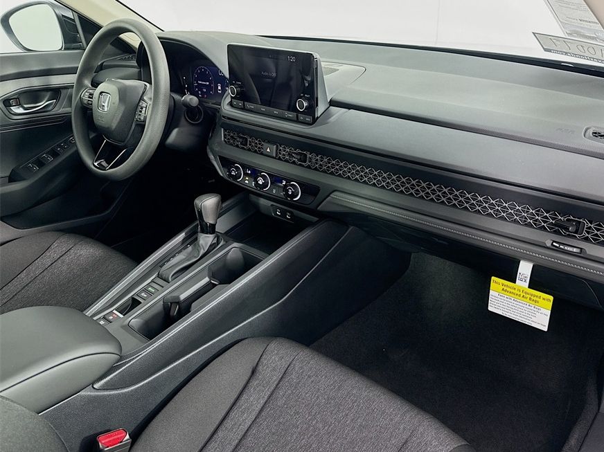 2025 Honda Accord LX photo 33