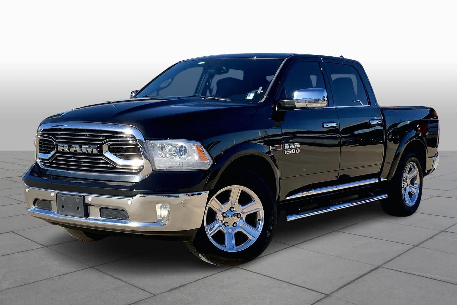 2016 RAM Ram 1500 Pickup Laramie Limited's photo