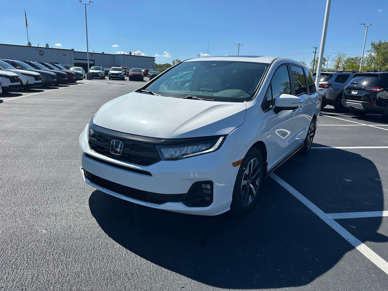 2026 Honda Odyssey EX-L's photo