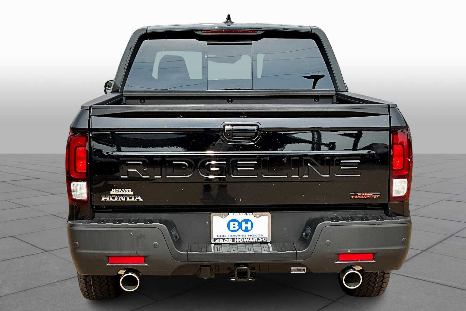 2025 Honda Ridgeline TrailSport photo 4