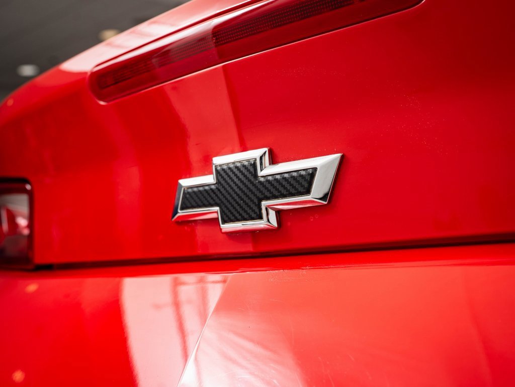 2018 Chevrolet Camaro 2LT photo 9