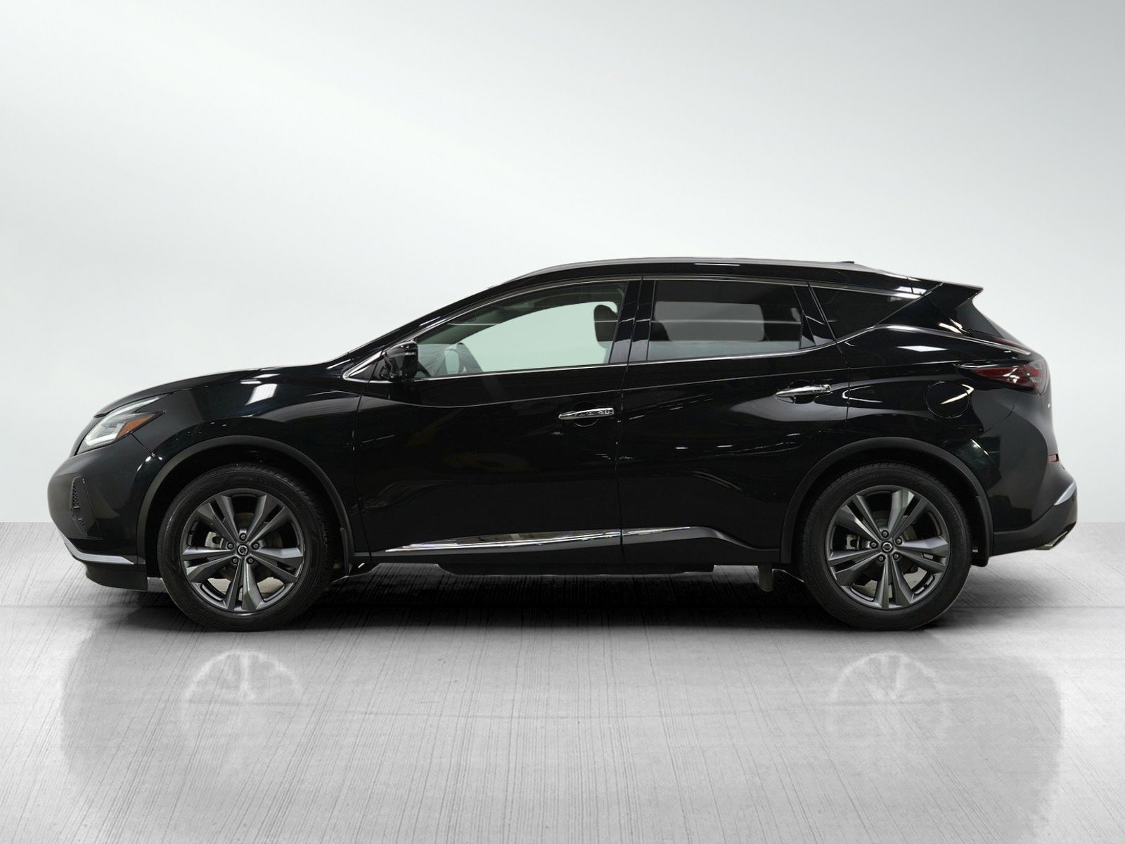 Used 2021 Nissan Murano Platinum with VIN 5N1AZ2DS2MC136891 for sale in Burnsville, Minnesota