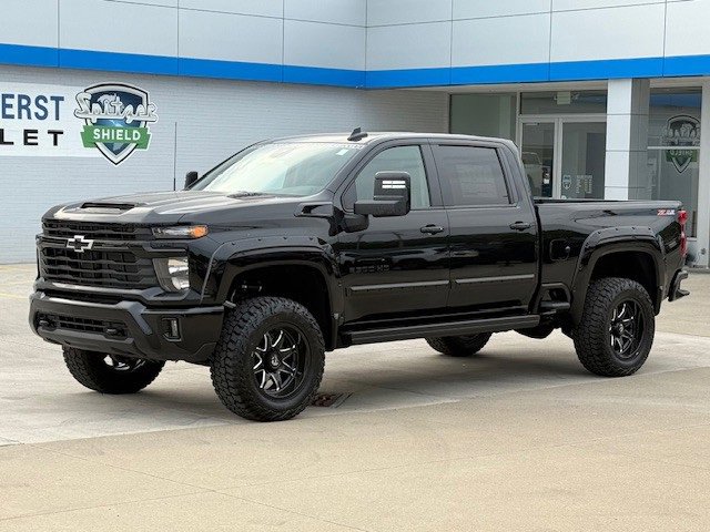 2025 Chevrolet Silverado 2500HD LT photo 8